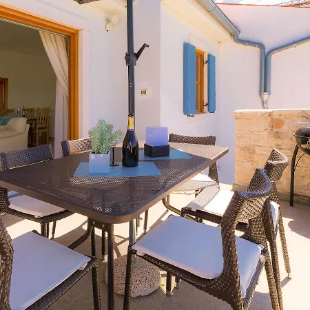 Holiday Home Casa Nini By Interhome Bibali
