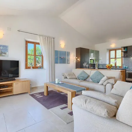 Hébergement de vacances Nini By Interhome Bibali