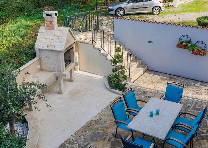 Holiday Home Nini By Interhome Bibali